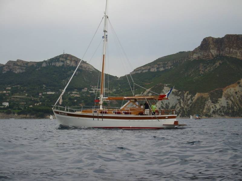 bateau bois traditionnel Trapani